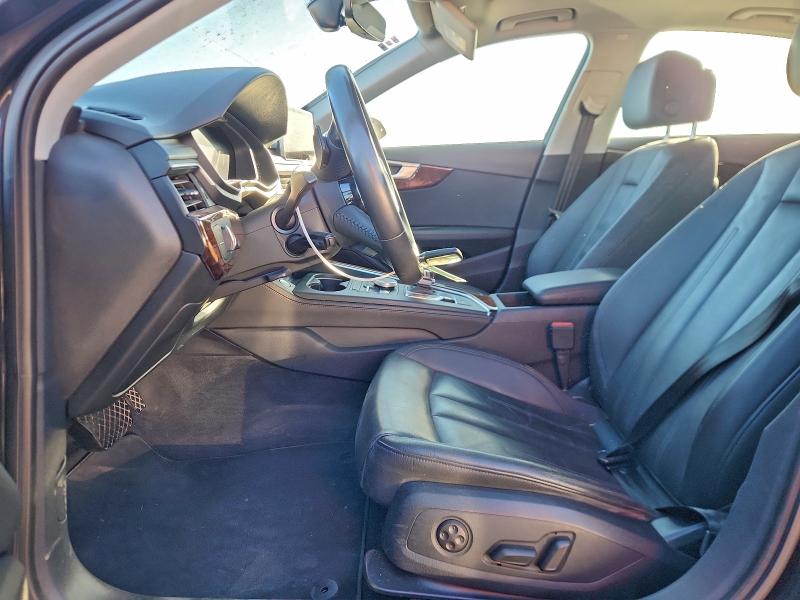 Фото 7 - AUDI A4