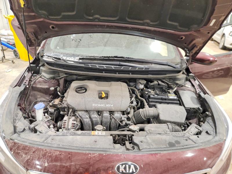 Фото 11 - KIA FORTE