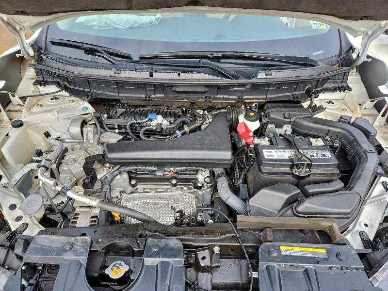 Фото 12 - NISSAN ROGUE