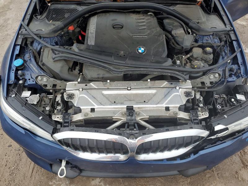 Фото 11 - BMW 3 SERIES