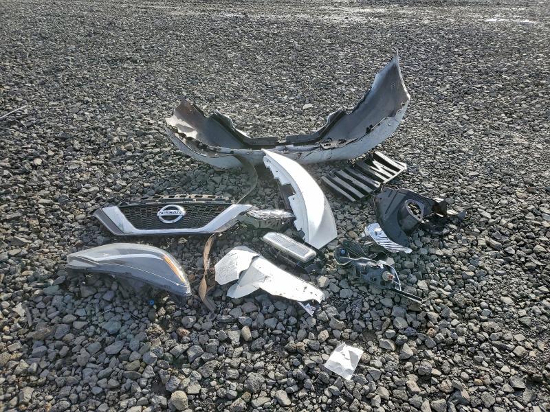 Фото 12 - NISSAN VERSA