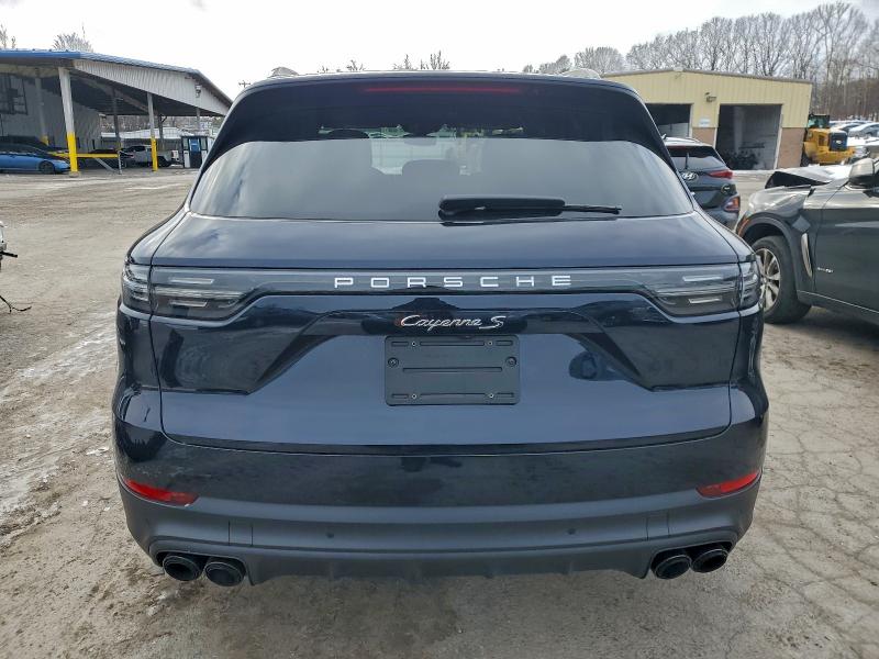 Фото 6 - PORSCHE CAYENNE