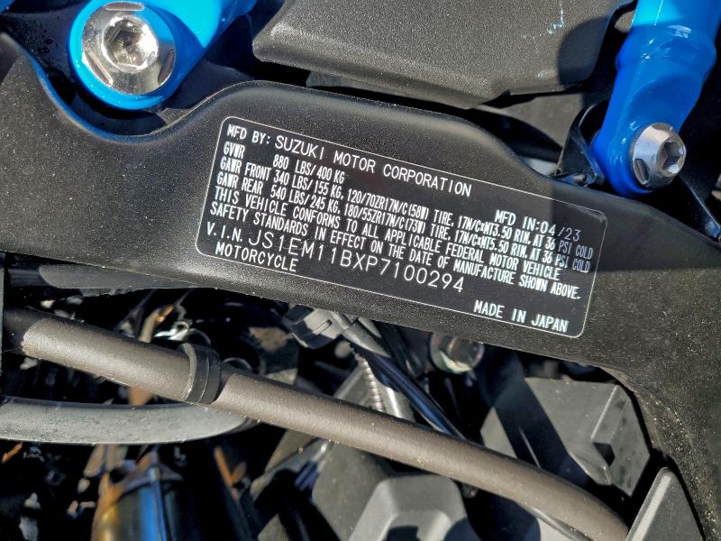 SUZUKI GSX800 R 2023