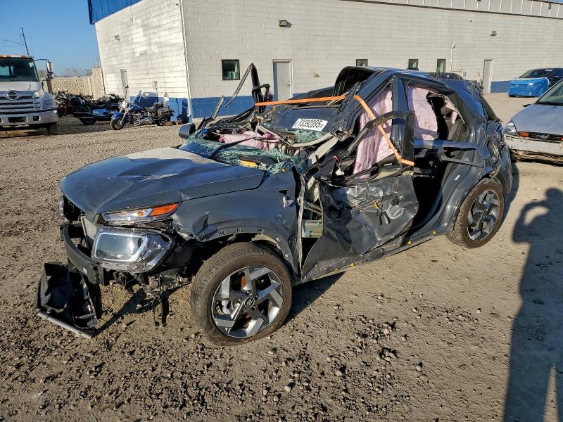 Фото 1 - HYUNDAI VENUE