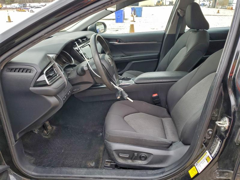 Фото 7 - TOYOTA CAMRY