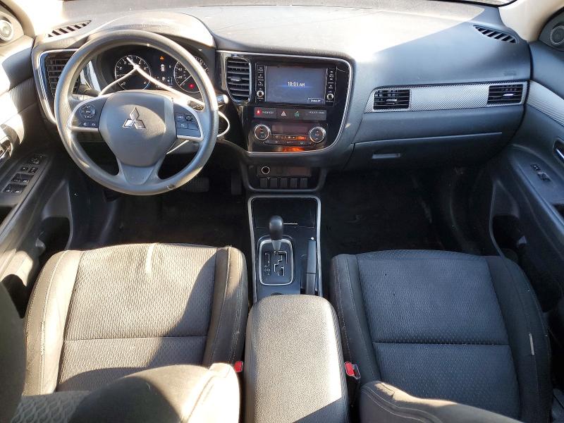 Фото 8 - MITSUBISHI OUTLANDER