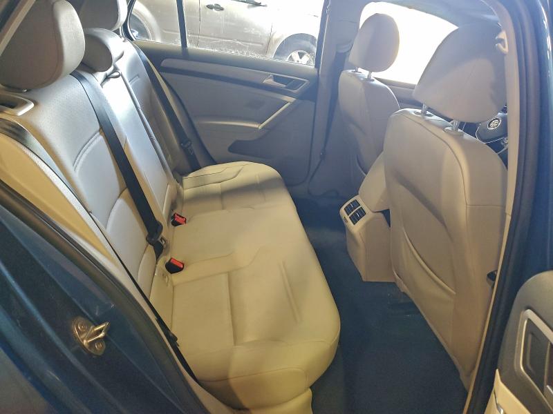 Фото 10 - VOLKSWAGEN GOLF