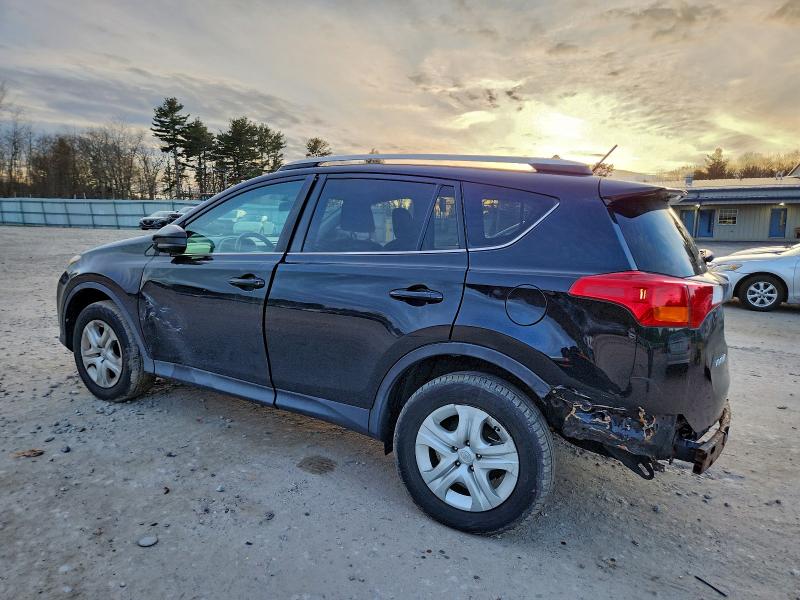 Фото 2 - TOYOTA RAV4