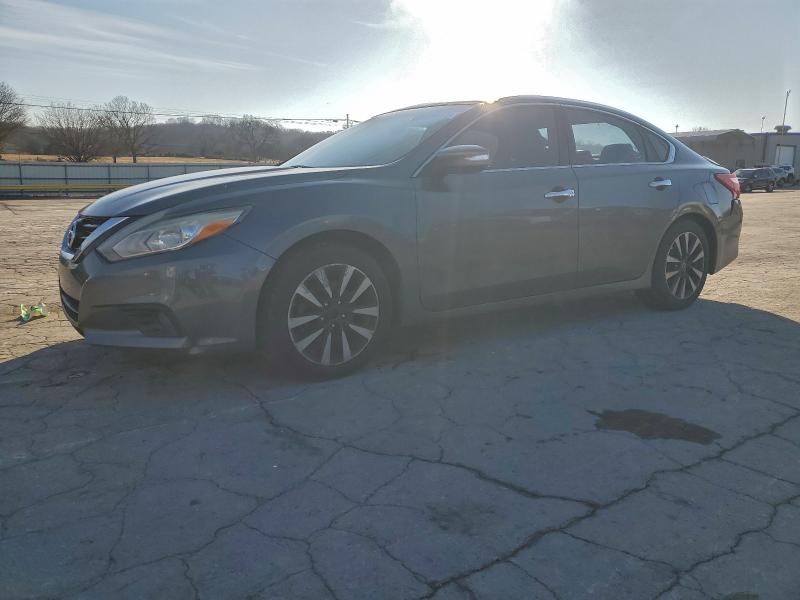 Фото 1 - NISSAN ALTIMA