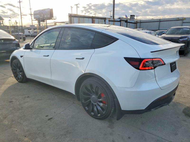 Фото 2 - TESLA MODEL Y