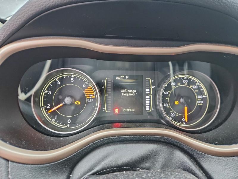 Фото 9 - JEEP GRAND CHER