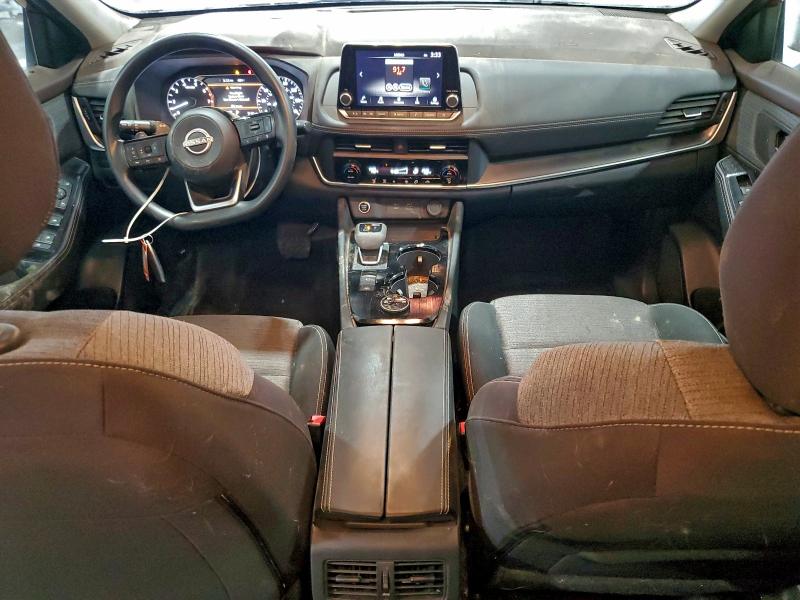 Фото 8 - NISSAN ROGUE