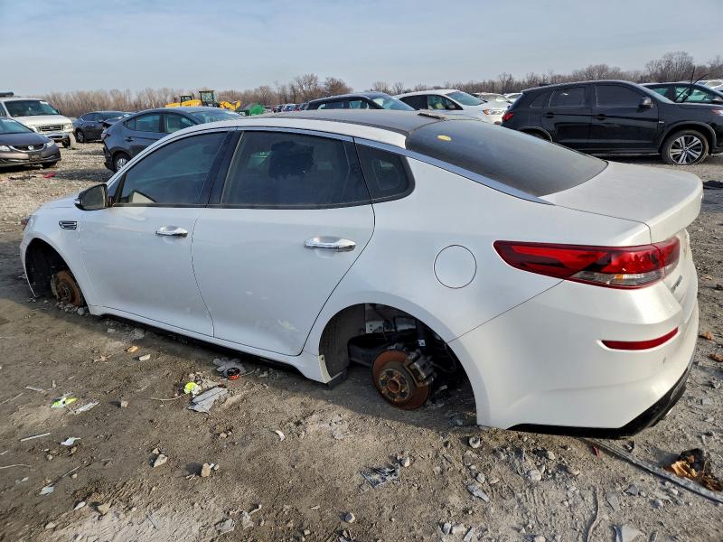 Фото 2 - KIA OPTIMA