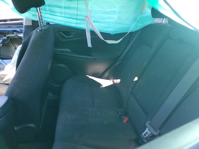 Фото 11 - HYUNDAI KONA