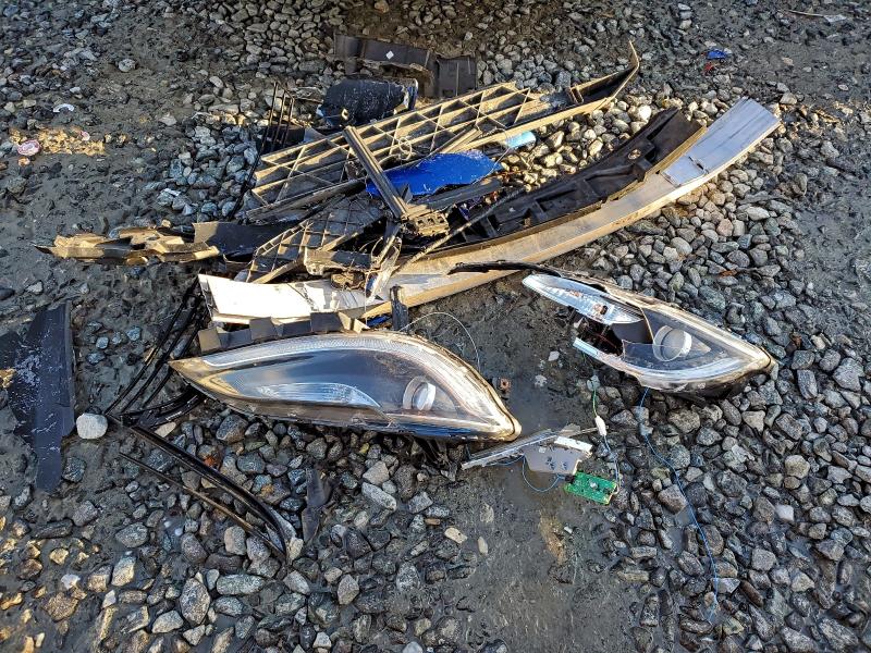 Фото 12 - CHRYSLER 200