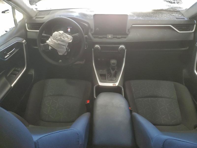 Фото 8 - TOYOTA RAV4