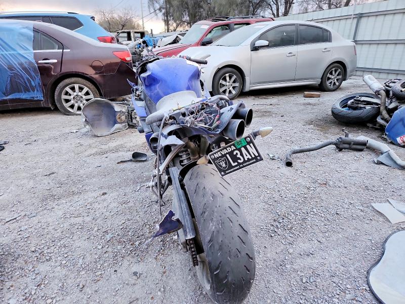 Фото 4 - YAMAHA YZF1000