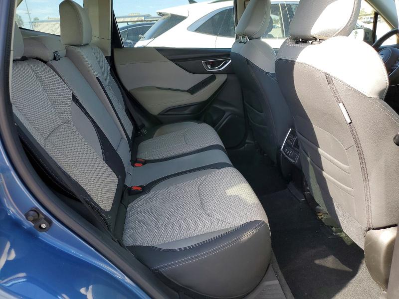 Фото 11 - SUBARU FORESTER