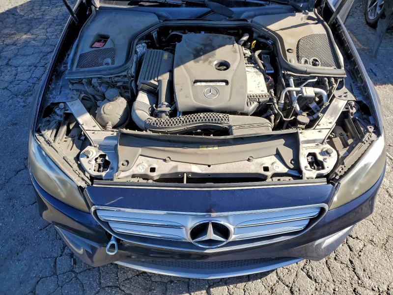 Фото 11 - MERCEDES-BENZ E-CLASS