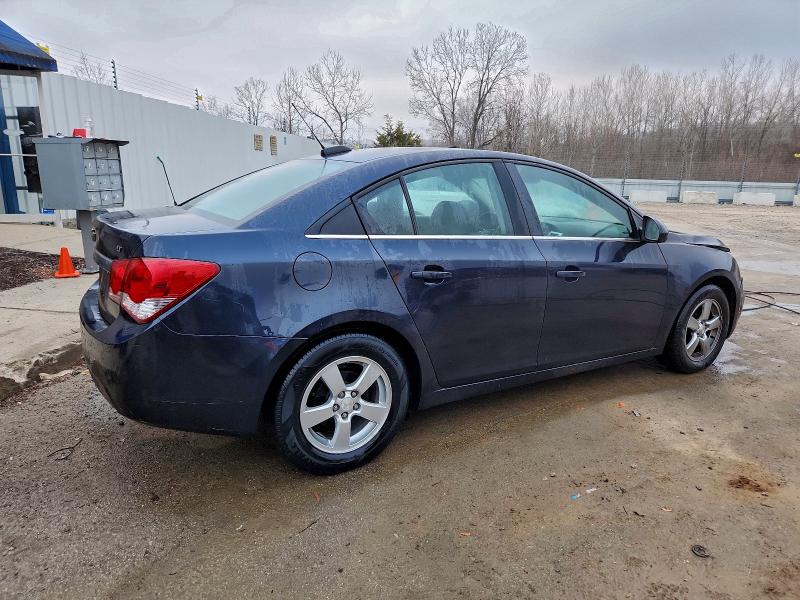 Фото 3 - CHEVROLET CRUZE
