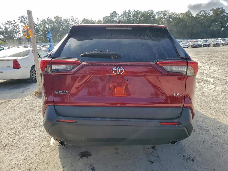 Фото 6 - TOYOTA RAV4