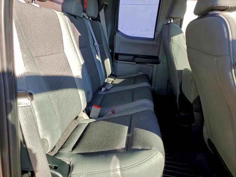 Фото 10 - FORD F-150