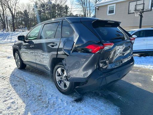 Фото 2 - TOYOTA RAV4