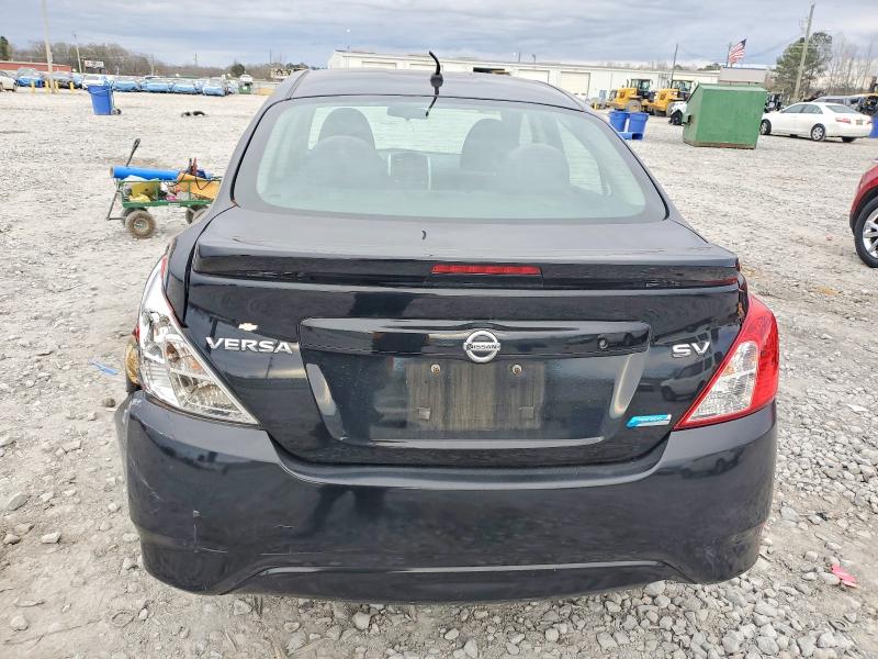 Фото 6 - NISSAN VERSA