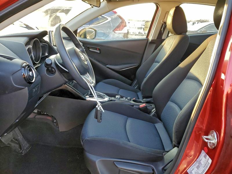 Фото 7 - TOYOTA YARIS