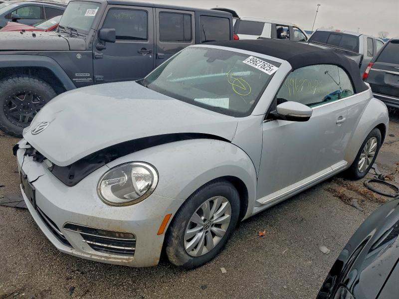 Фото 1 - VOLKSWAGEN BEETLE