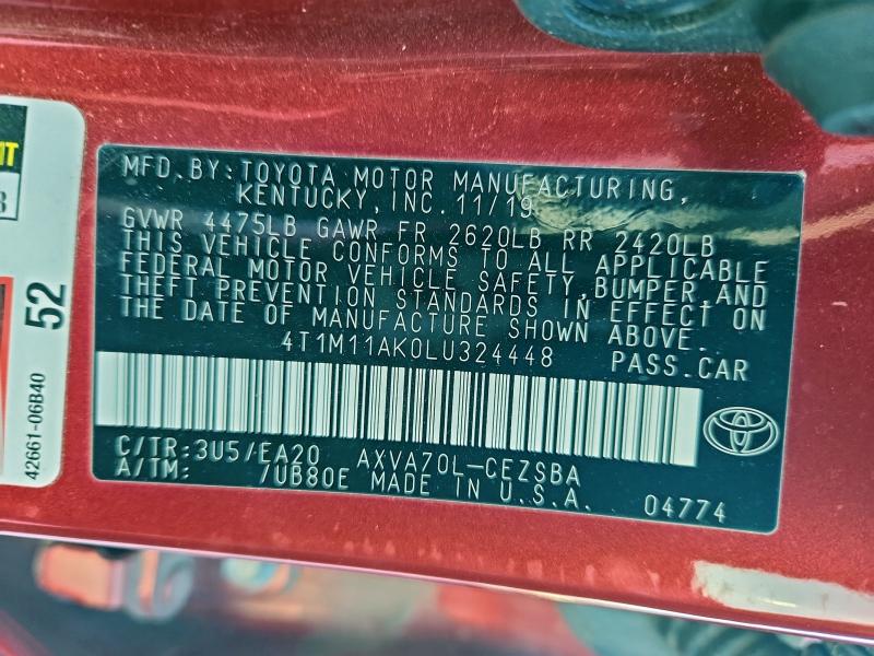 Фото 13 - TOYOTA CAMRY