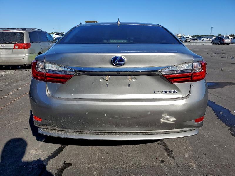 Фото 6 - LEXUS ES300