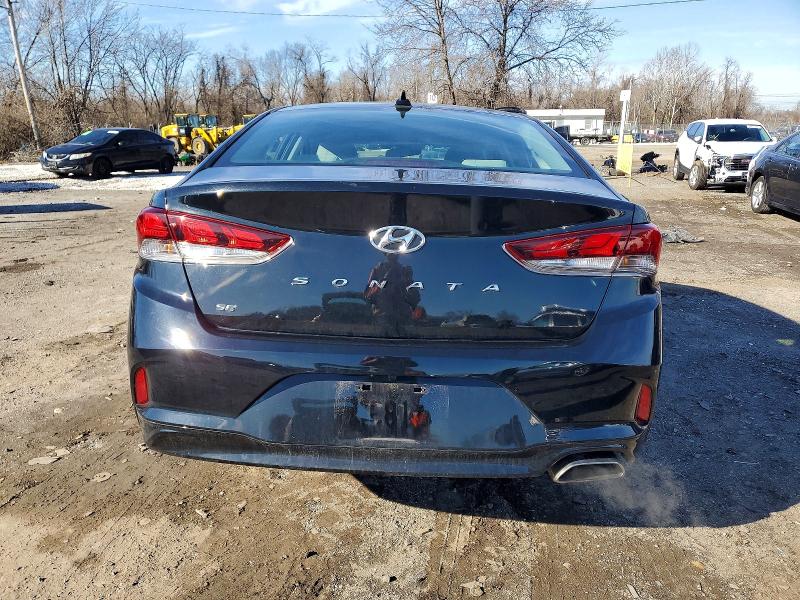 Фото 6 - HYUNDAI SONATA