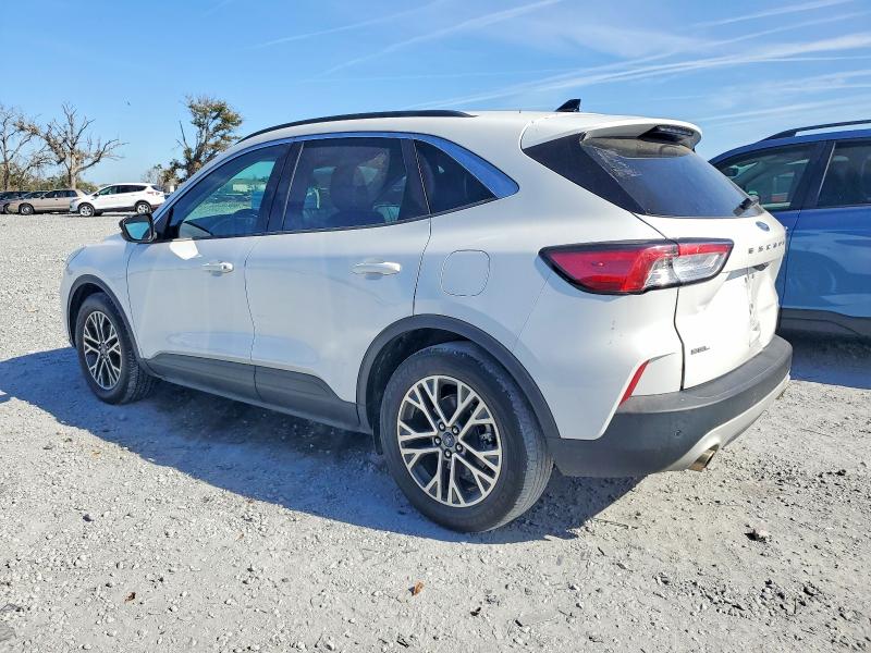 Фото 2 - FORD ESCAPE