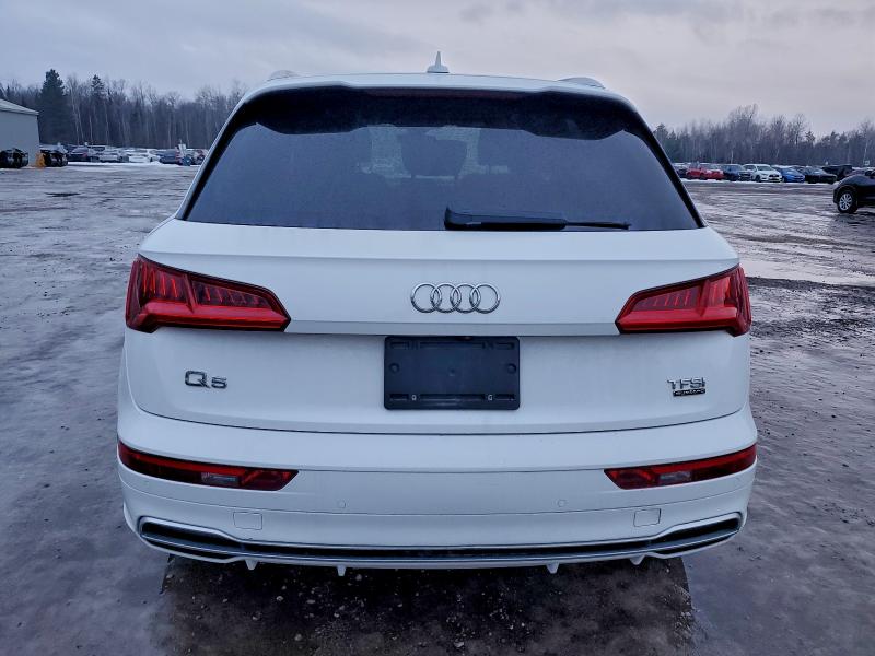 Фото 6 - AUDI Q5