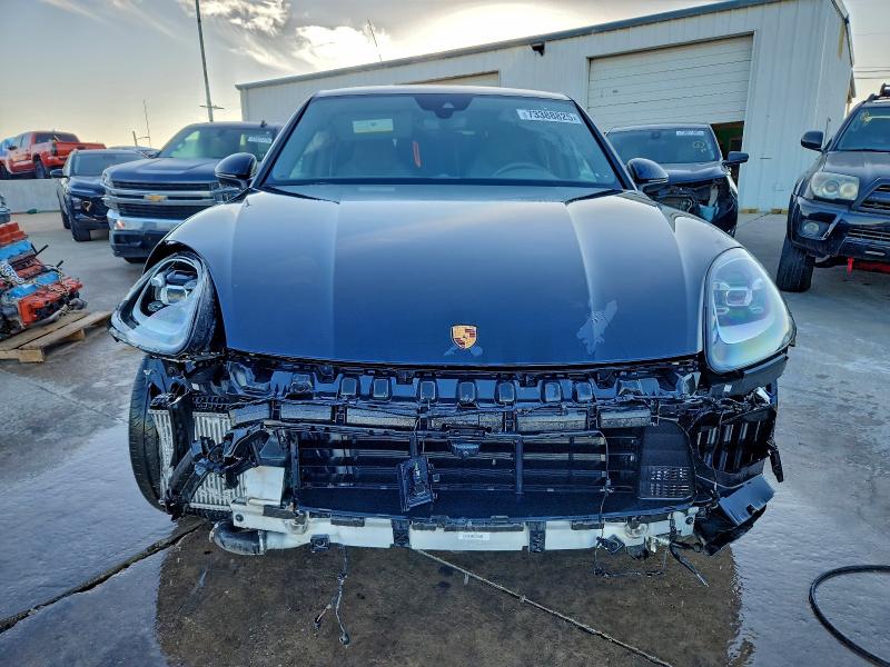 Фото 5 - PORSCHE CAYENNE