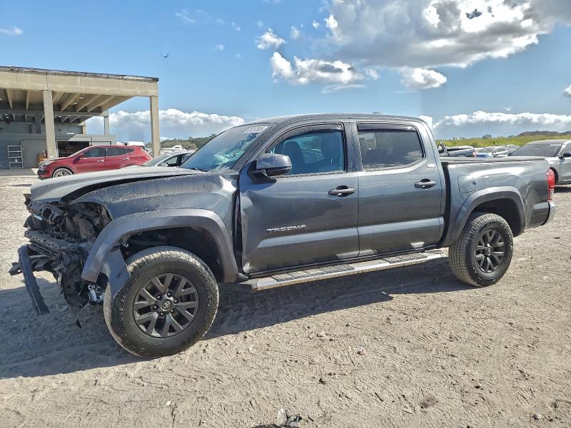 Фото 1 - TOYOTA TACOMA
