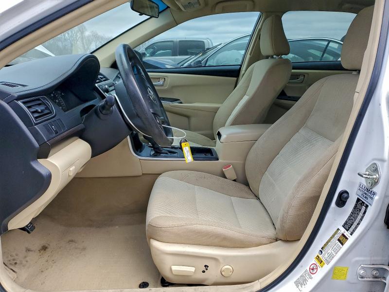 Фото 7 - TOYOTA CAMRY