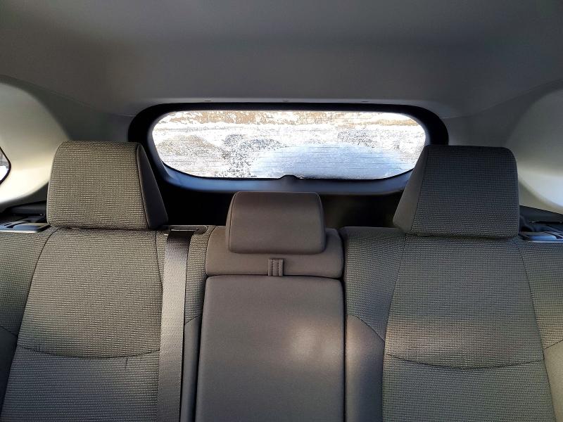 Фото 10 - TOYOTA RAV4