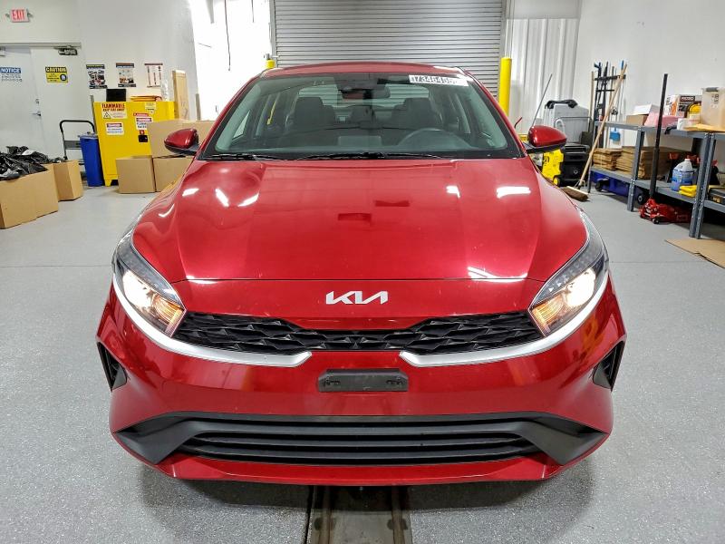 Фото 5 - KIA FORTE