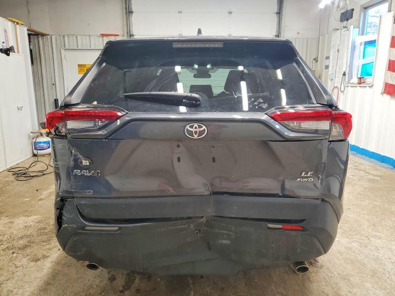 Фото 6 - TOYOTA RAV4