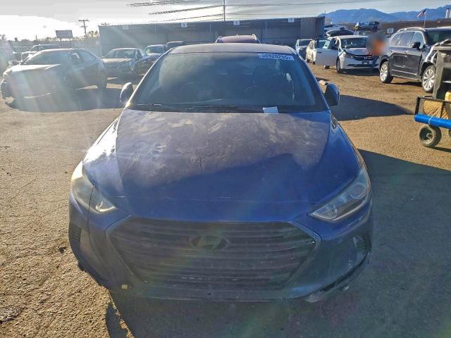 Фото 5 - HYUNDAI ELANTRA