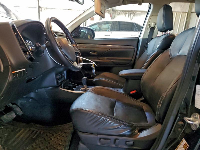 Фото 7 - MITSUBISHI OUTLANDER