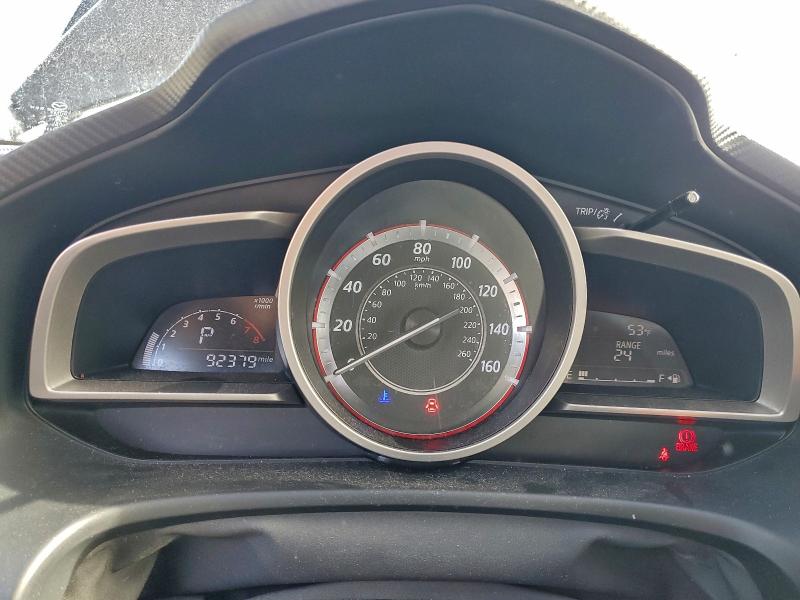 Фото 9 - MAZDA 3