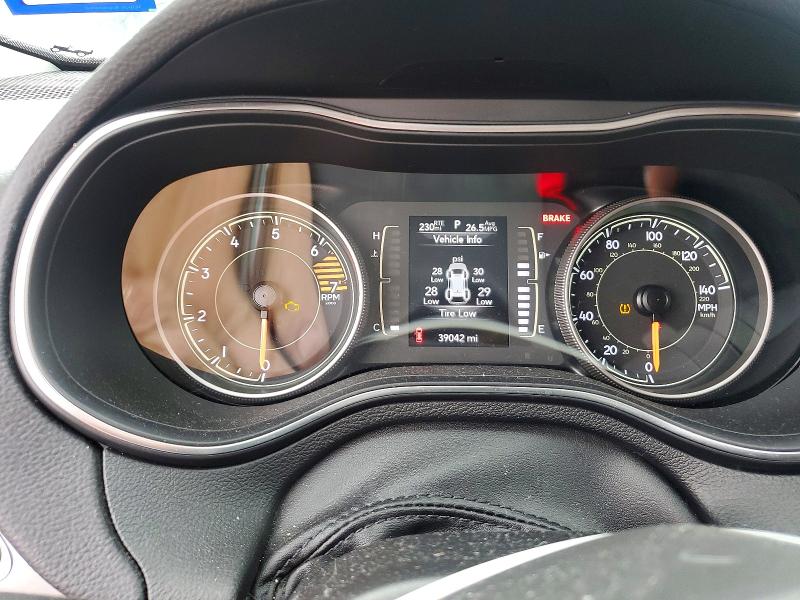 Фото 9 - JEEP GRAND CHER