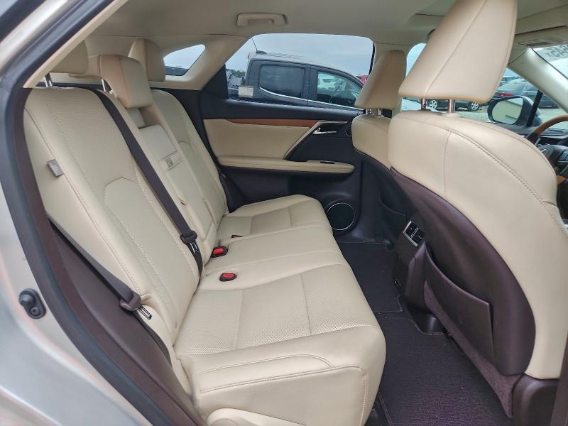 Фото 10 - LEXUS RX350