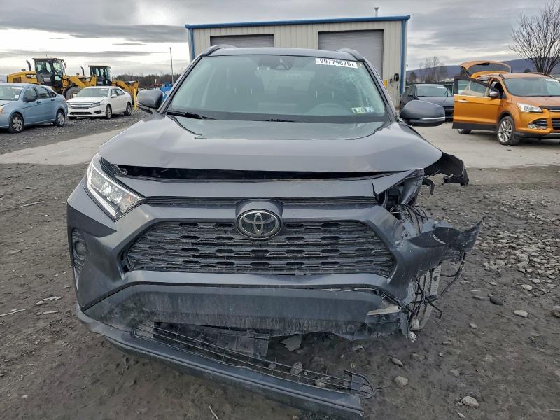 Фото 5 - TOYOTA RAV4