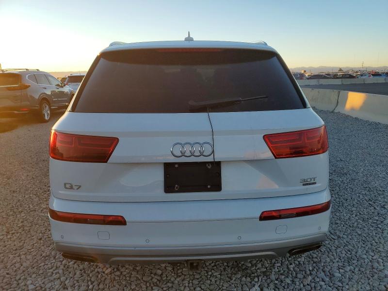 Фото 6 - AUDI Q7