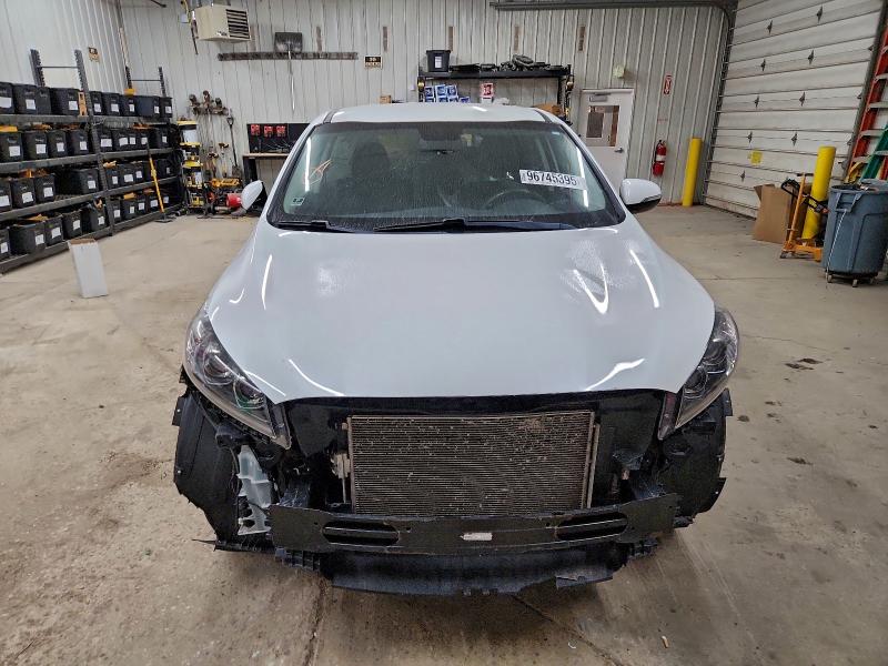 Фото 5 - KIA SORENTO