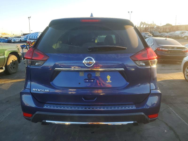 Фото 6 - NISSAN ROGUE